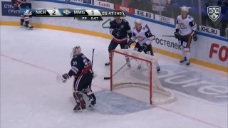 Андрей Чибисов дебютировал в НХЛ 