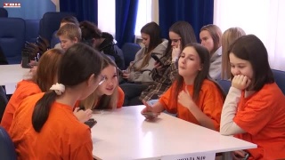 Школьники Таштагола помогают сверстникам с выбором профессии Школьники Таштагола помогают сверстникам с выбором профессии