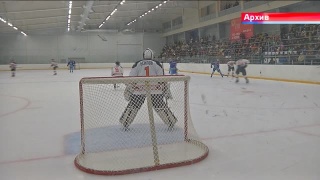 В Кузбассе проходят стартовые матчи Ночной хоккейной лиги 