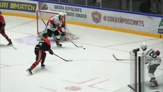 «Спутник» - «Кузнецкие Медведи» - 1:2 Б
