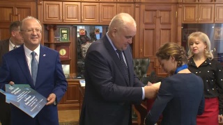 Сергей Цивилев встретился с медалистами чемпионата мира по боксу