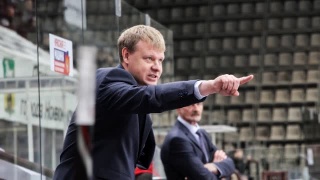 Александр Ведерников будет тренировать в Санкт-Петербурге
