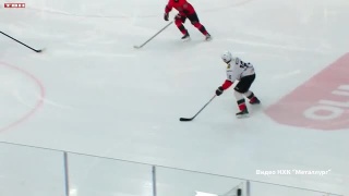 «Кузнецкие Медведи» сыграли первый матч выездной серии в чемпионате МХЛ 