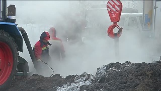 Авария на теплотрассе в Новобайдаевке