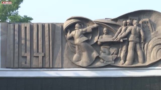 22 июня. Возложение цветов на площади Побед