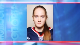 Дарья Гредзен дебютировала в Женской хоккейной лиге 