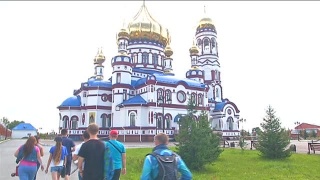 «Прошагай город». Соборы и храмы 