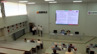 Студенты инжбака защищают проекты
