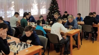 В Новокузнецке прошел турнир «Шахматная семья»