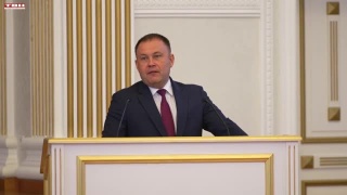 Губернатор поздравил учителей с праздником